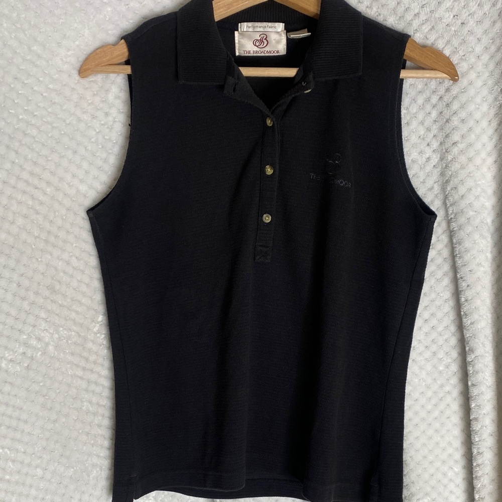 The broadmoor Black Sleeveless performance Polo Top